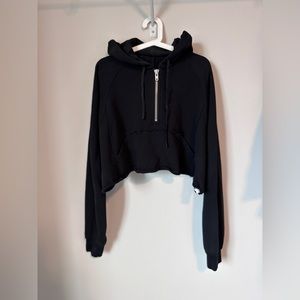 Women Black Crop Sweatshirt